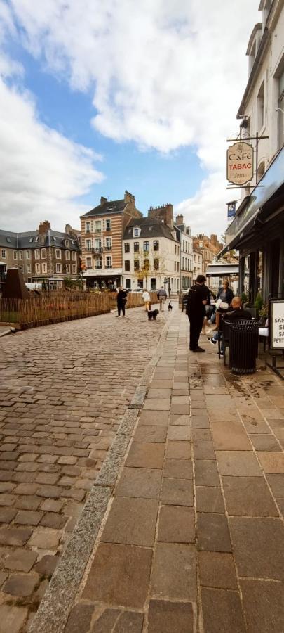 Apartament Le Godefroy De Bouillon Boulogne-sur-Mer Zewnętrze zdjęcie
