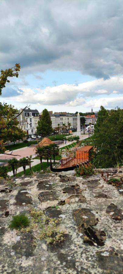 Apartament Le Godefroy De Bouillon Boulogne-sur-Mer Zewnętrze zdjęcie
